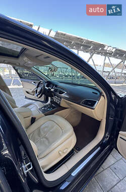 Седан Audi A6 2014 в 