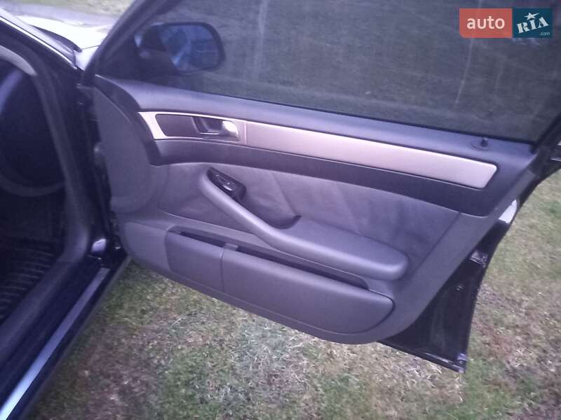 Седан Audi A6 2001 в Брошневі-Облозі