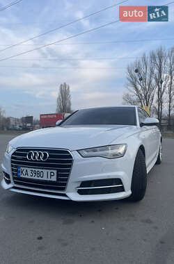 Седан Audi A6 2015 в 