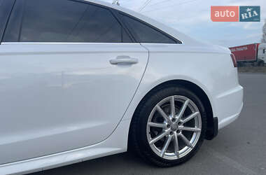 Седан Audi A6 2015 в 