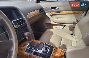 Седан Audi A6 2004 в 