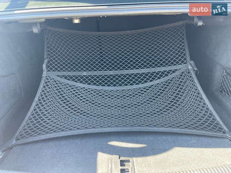 Седан Audi A6 2015 в Ужгороде