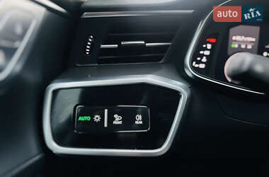 Универсал Audi A6 2019 в 