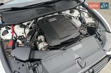 Седан Audi A6 2020 в 