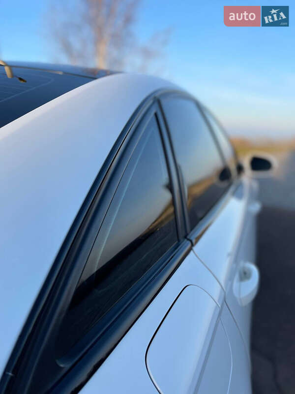 Седан Audi A6 2011 в Смеле