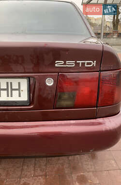 Седан Audi A6 1996 в 