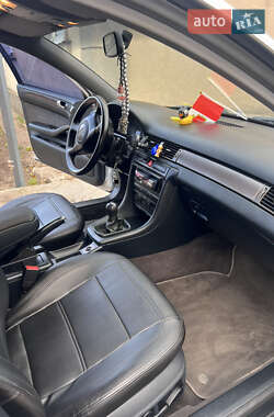 Седан Audi A6 2000 в 