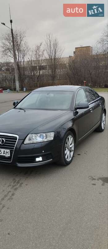 Седан Audi A6 2009 в 