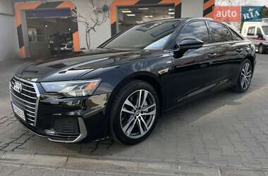 Седан Audi A6 2019 в 