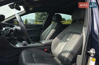 Седан Audi A6 2019 в 