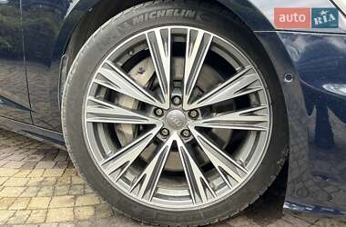 Седан Audi A6 2019 в 
