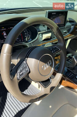 Седан Audi A6 2015 в 