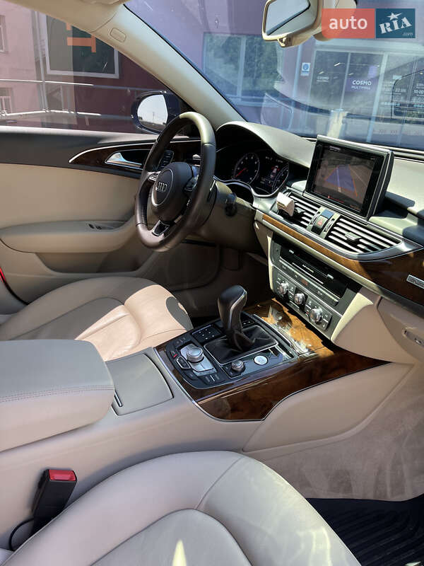 Седан Audi A6 2015 в Киеве