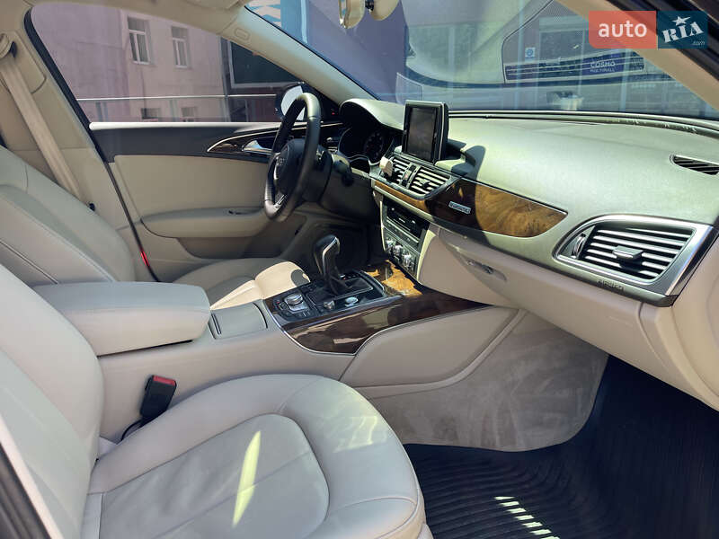Седан Audi A6 2015 в Киеве