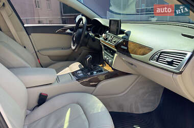 Седан Audi A6 2015 в 