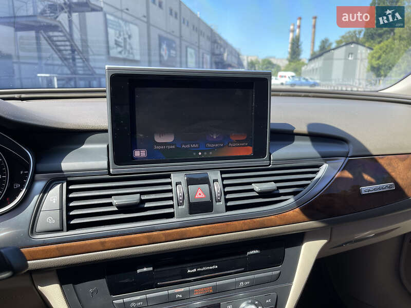 Седан Audi A6 2015 в Киеве