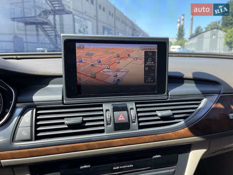 Седан Audi A6 2015 в Киеве