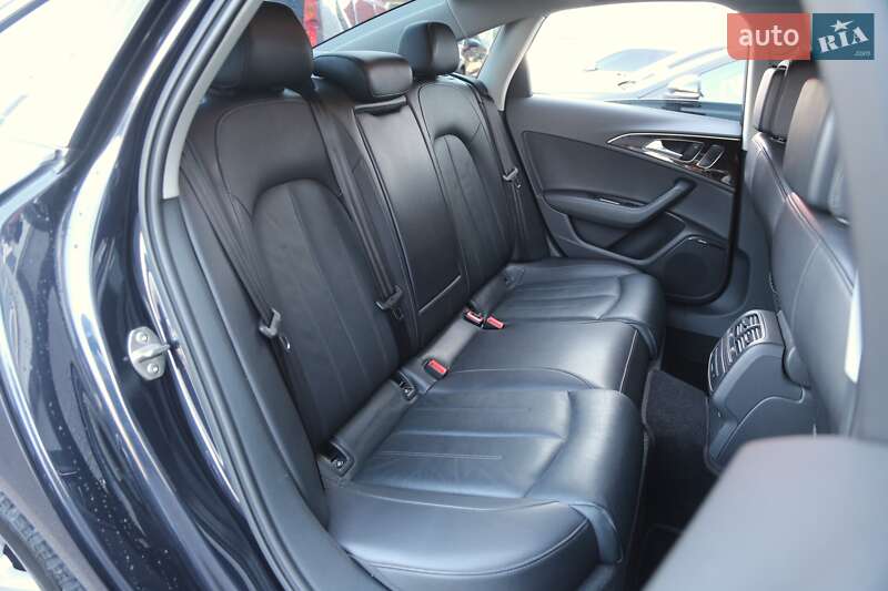 Седан Audi A6 2016 в Киеве