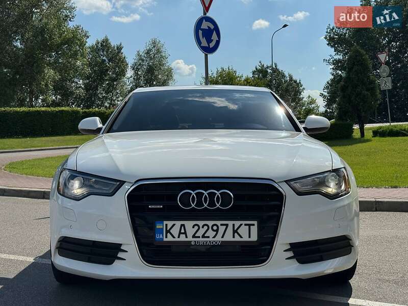 Седан Audi A6 2013 в Ровно