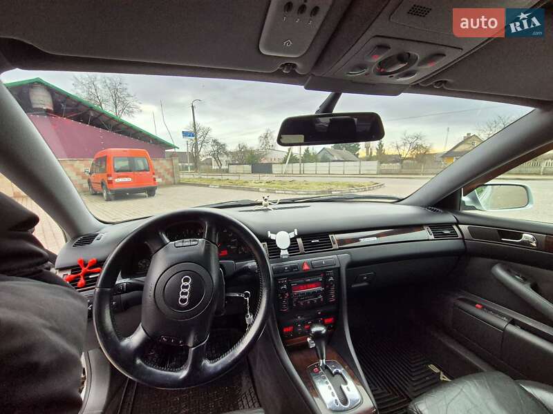 Седан Audi A6 2001 в Камне-Каширском
