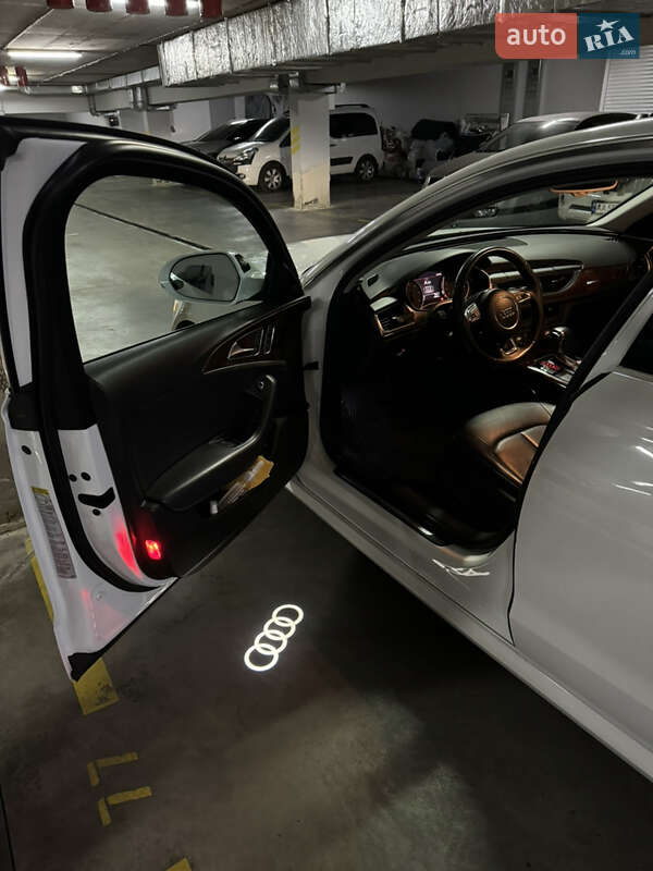 Седан Audi A6 2014 в Киеве