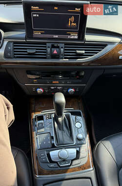 Седан Audi A6 2016 в 