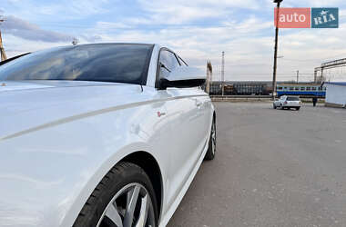 Седан Audi A6 2014 в Харькове