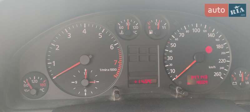 Седан Audi A6 1998 в Харькове