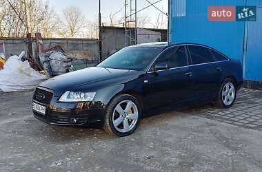 Седан Audi A6 2004 в 