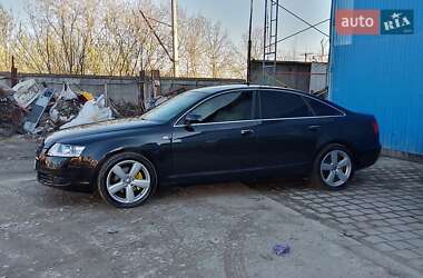 Седан Audi A6 2004 в 