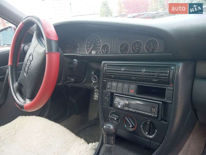 Седан Audi A6 1995 в Вольнянске фото 4 Седан Audi A6 1995 в Вольнянске