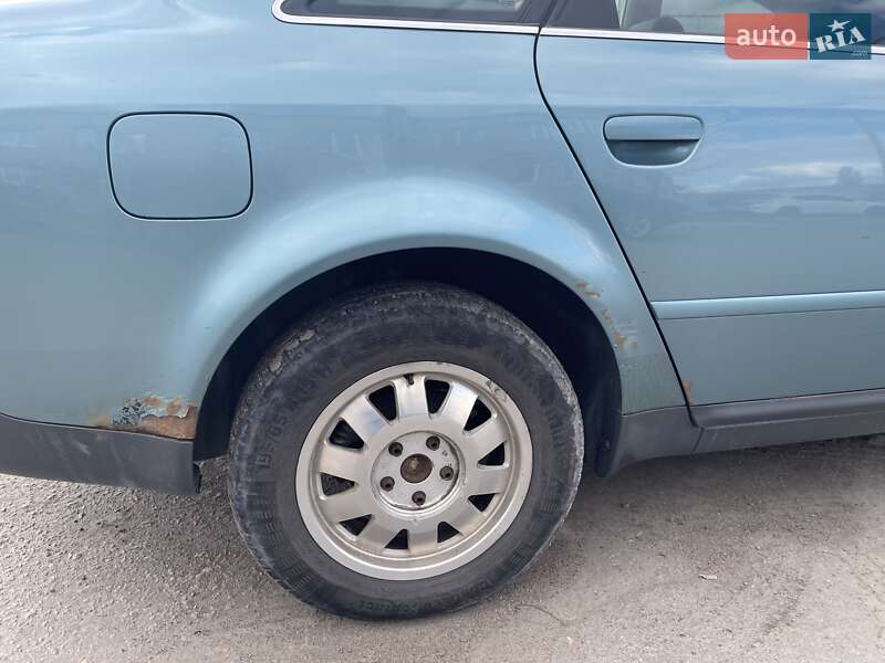 Седан Audi A6 1998 в Харькове