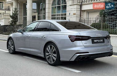 Седан Audi A6 2019 в 