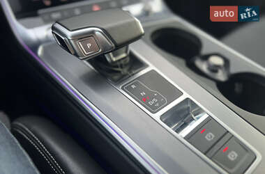 Универсал Audi A6 2019 в 