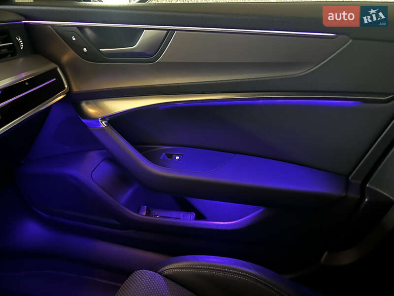 Универсал Audi A6 2019 в Мукачево