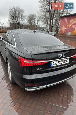 Седан Audi A6 2024 в 