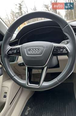 Седан Audi A6 2019 в 