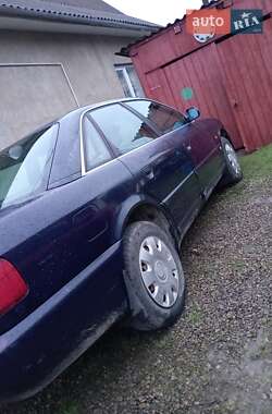Седан Audi A6 1995 в 