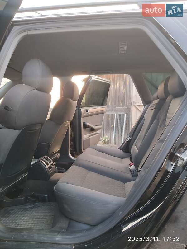 Универсал Audi A6 2000 в Заречном