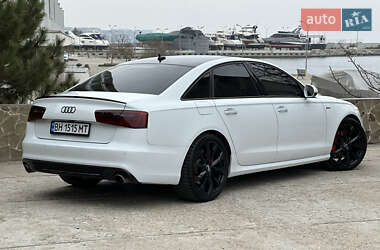 Седан Audi A6 2013 в 