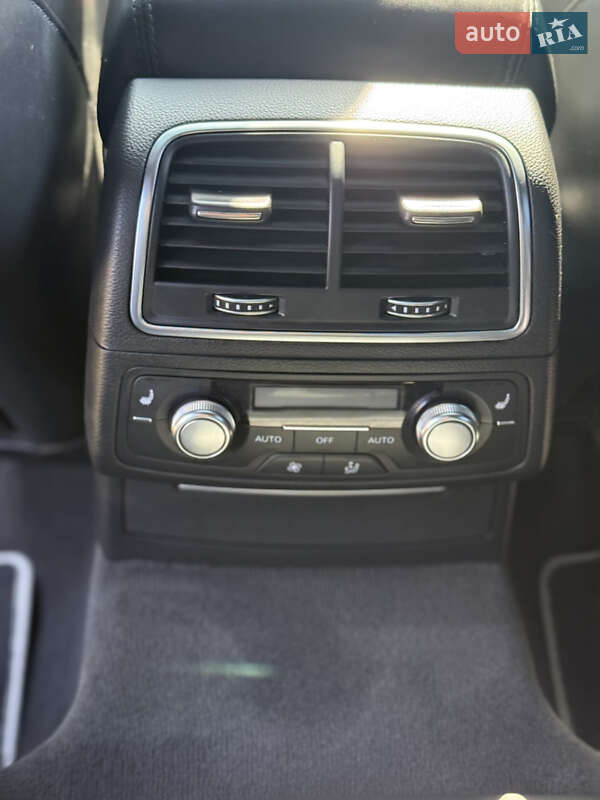 Седан Audi A6 2015 в Ивано-Франковске