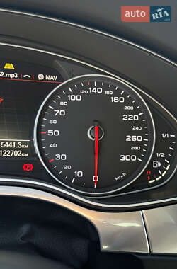 Седан Audi A6 2015 в 