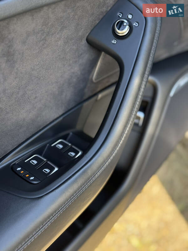 Седан Audi A6 2015 в Ивано-Франковске