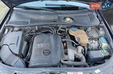 Седан Audi A6 1999 в 