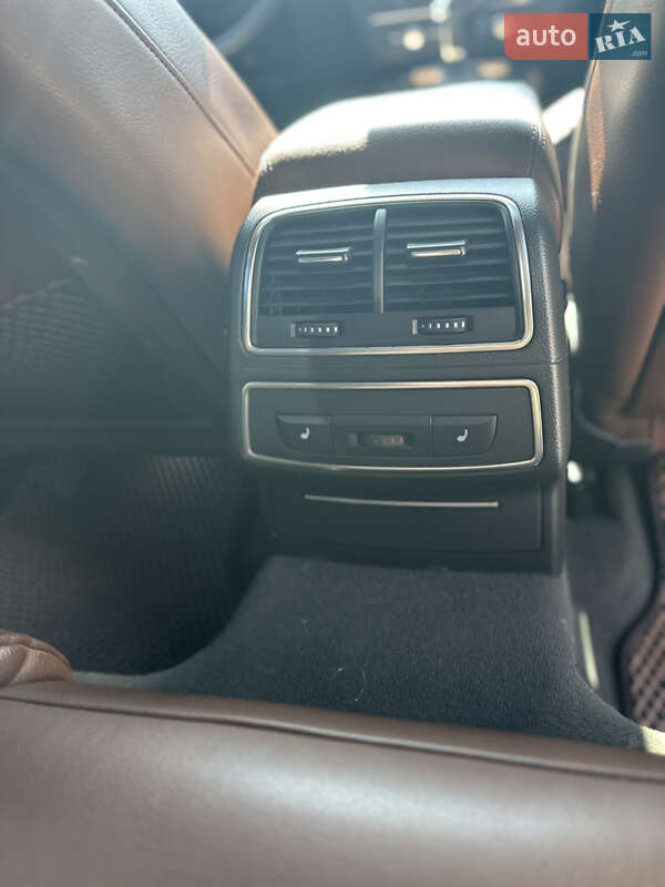 Седан Audi A6 2014 в Львове