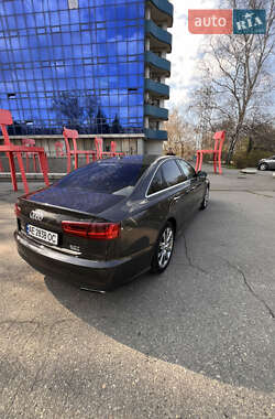 Седан Audi A6 2015 в Дніпрі