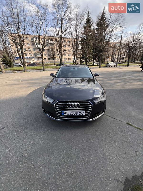 Седан Audi A6 2015 в Днепре
