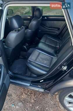 Универсал Audi A6 2003 в 