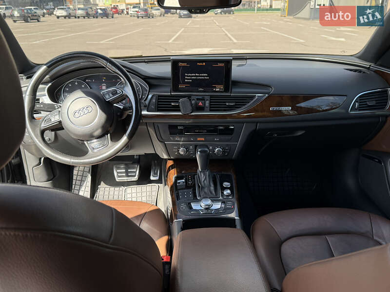 Седан Audi A6 2016 в Киеве
