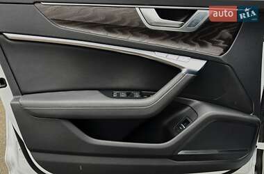 Седан Audi A6 2020 в 